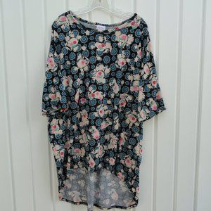 Lularoe Irma Hi Low Irma Shirt Size 2XL Retail $35